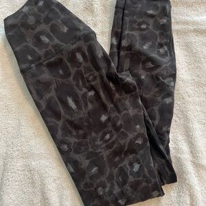 Lululemon Align 28” Black Leopard Leggings
